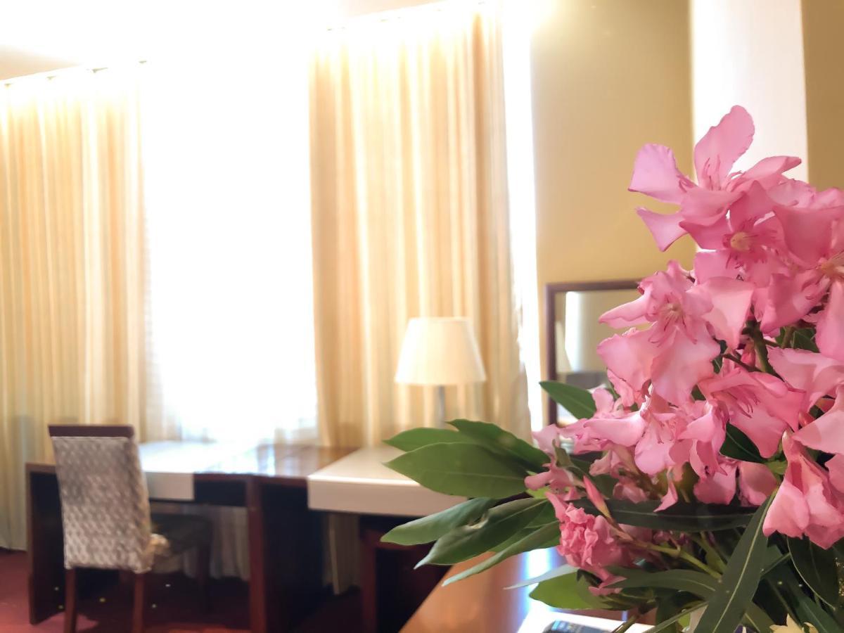 Arifi Hotel 4*