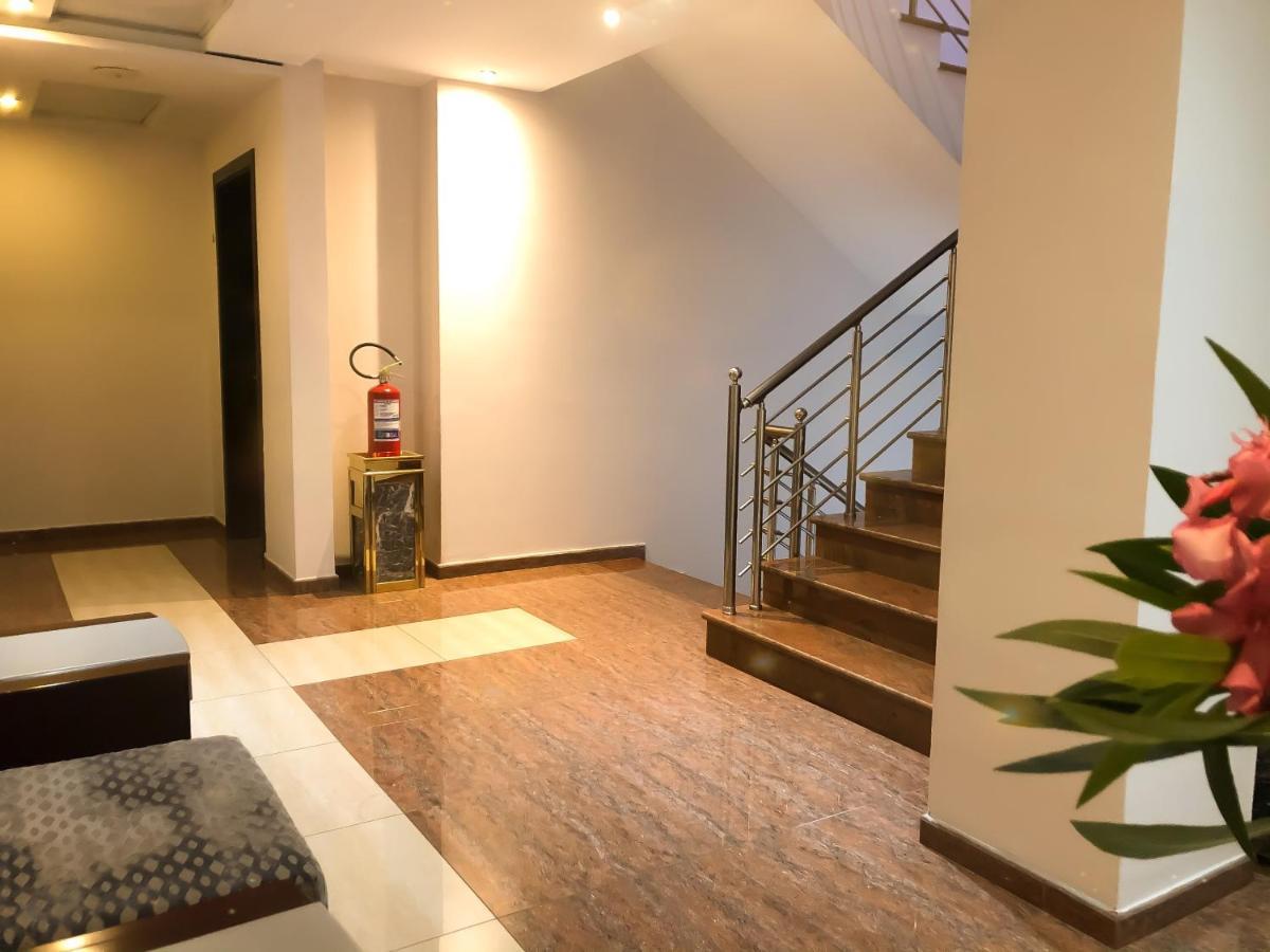 Hotel Arifi