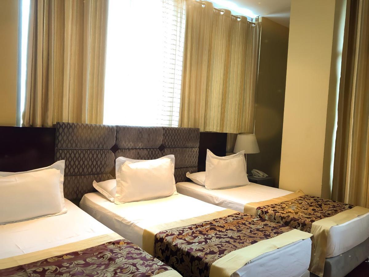 Hotel Arifi 4*