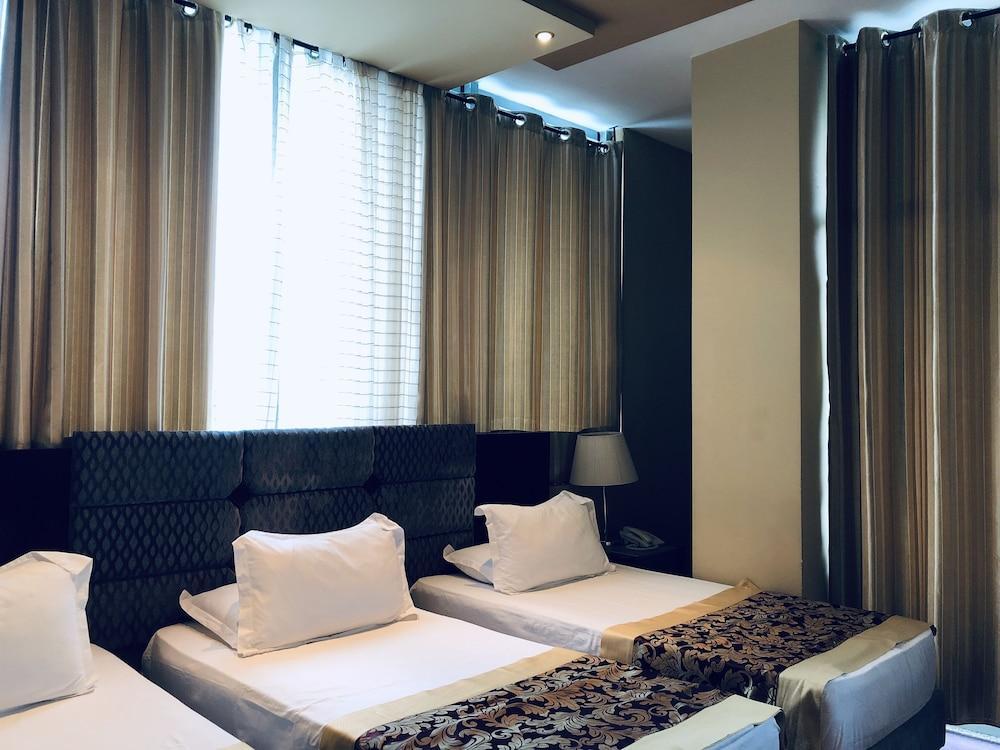 Hotel Arifi